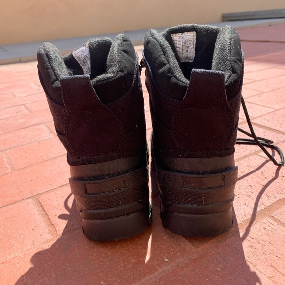 Black snow hiking boots woman’s 7 - Picture 5 of 6